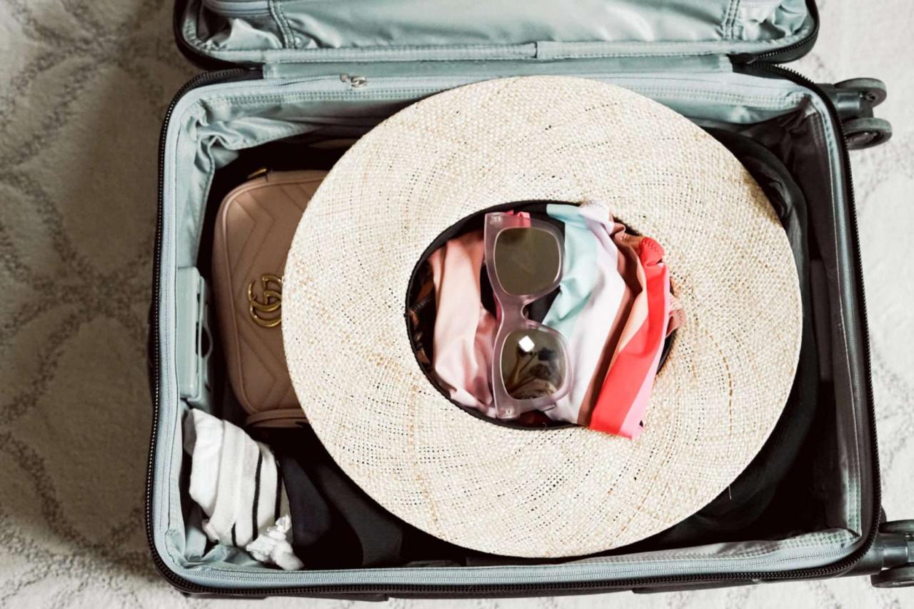 Best Fashion Hacks For Travel And Packing Efficiently