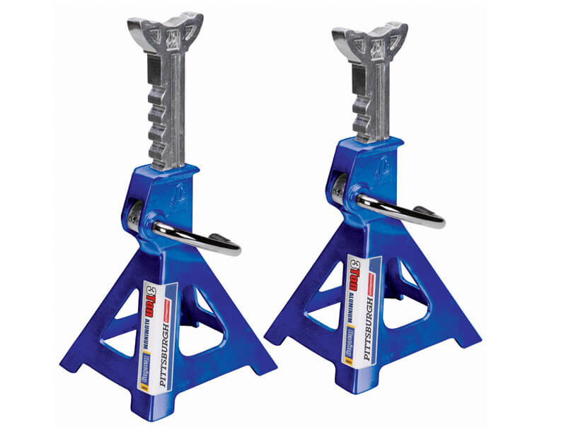 What Are The Essential Tools For Car Repair Beginners