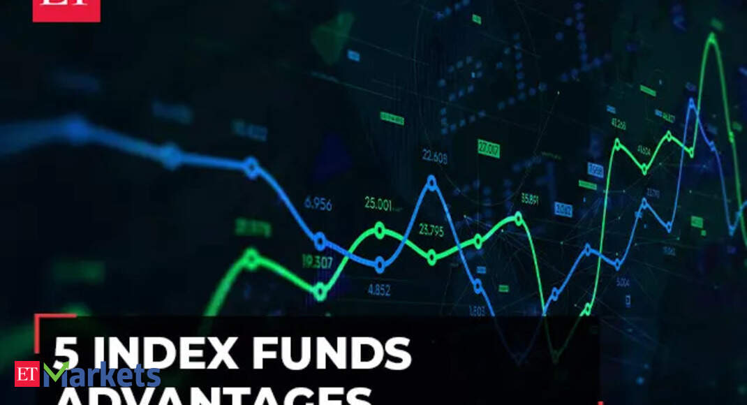 What Are The Advantages Of Investing In Index Funds